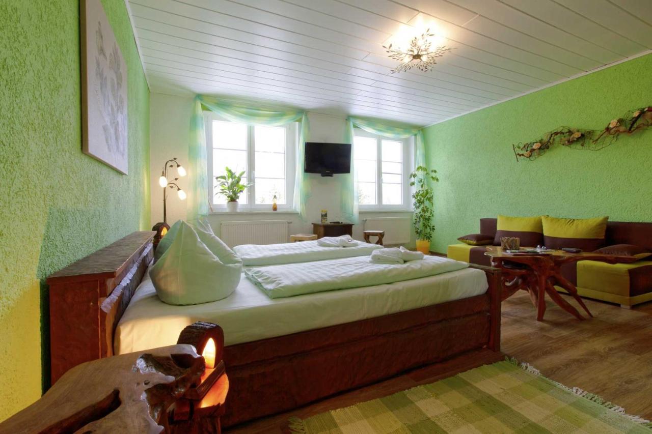 Kraeuterbaude Hotell Saupsdorf Exteriör bild