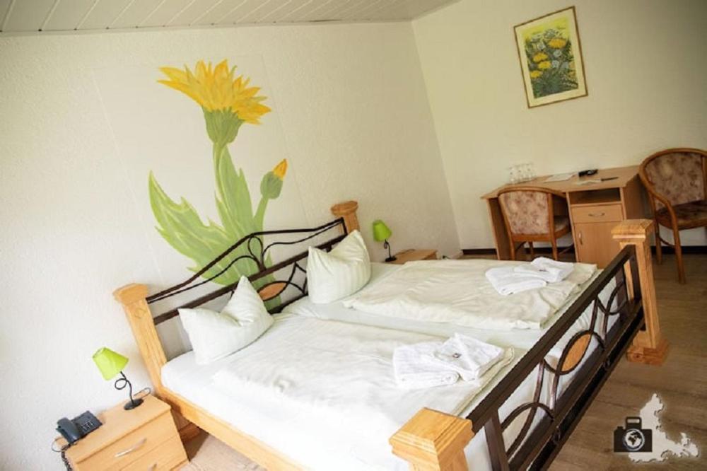Kraeuterbaude Hotell Saupsdorf Exteriör bild