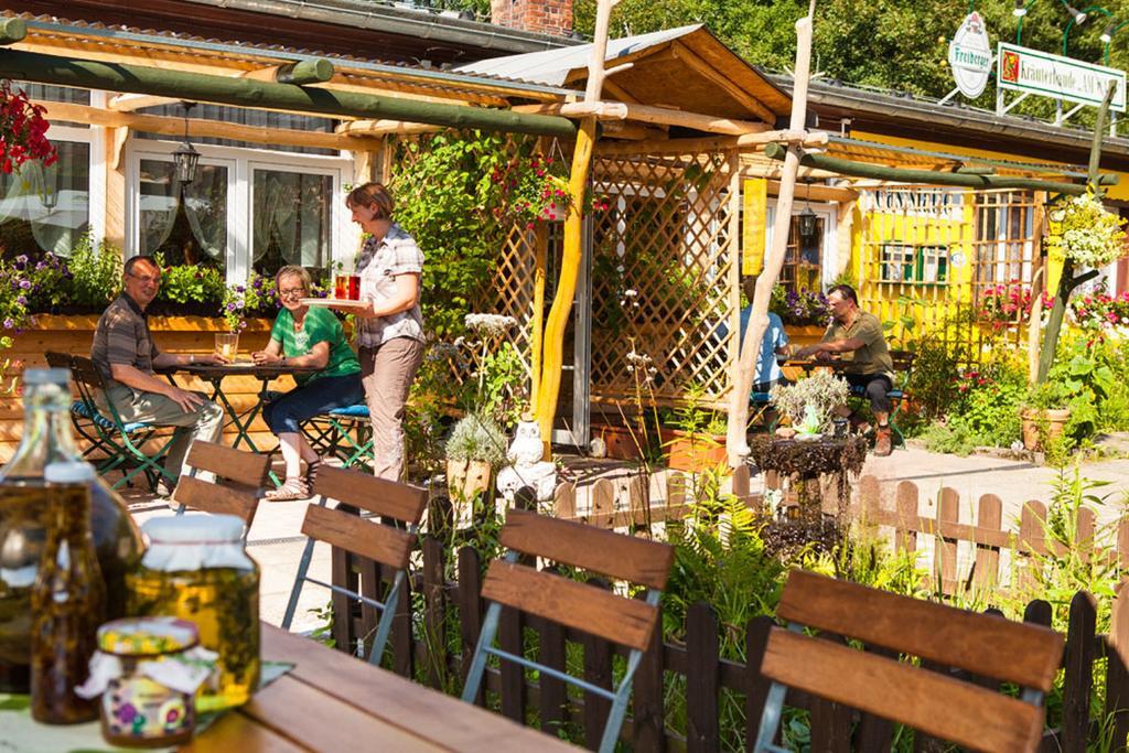 Kraeuterbaude Hotell Saupsdorf Exteriör bild